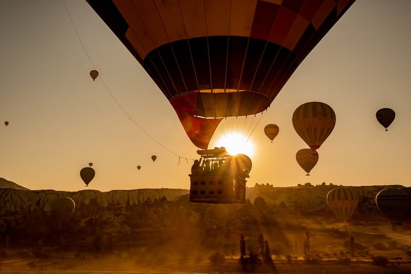 Balloon and Yoga Retreats