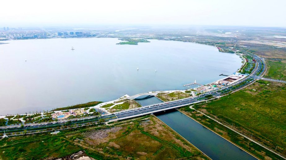 Lesser Known Freshwater Lakes in China