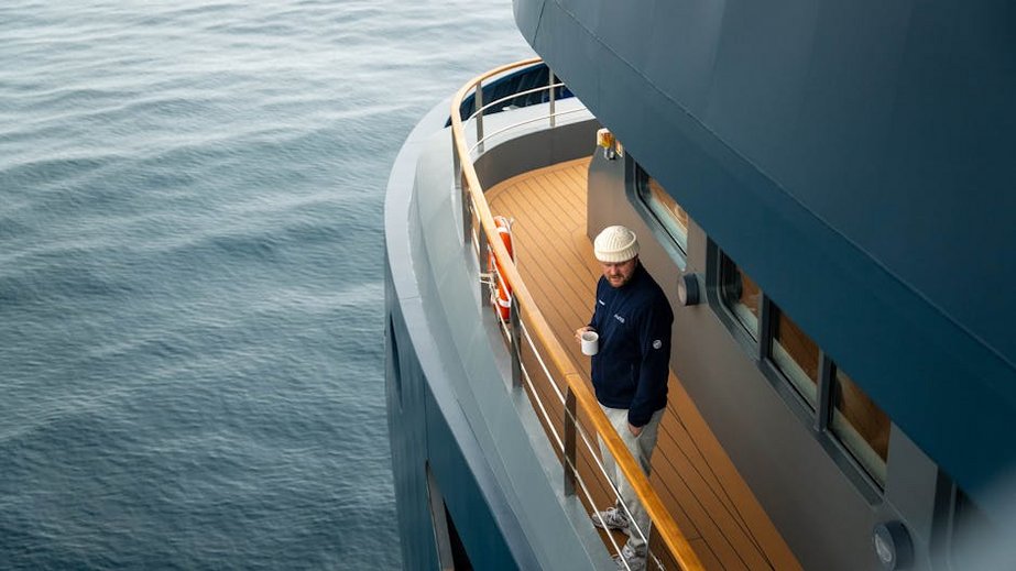 Luxury Expedition Cruises to Antarctica