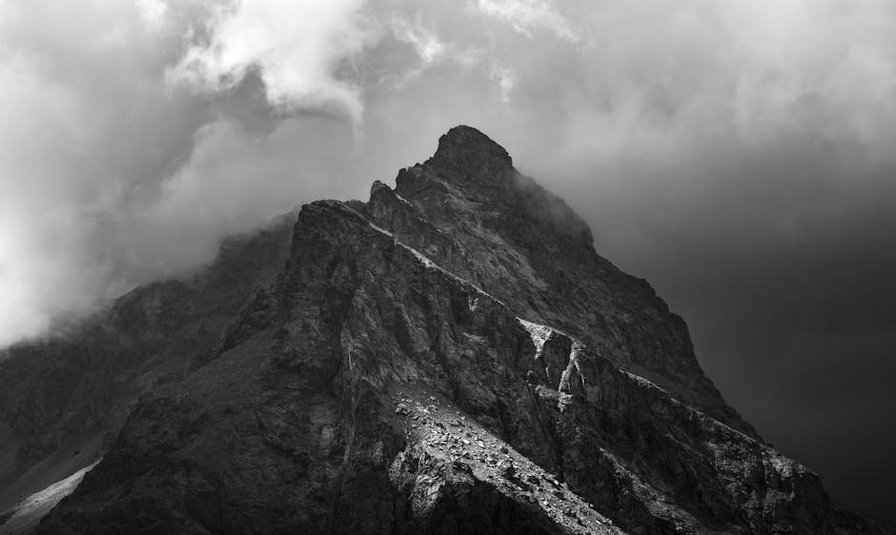 Mountain Biking Routes in the French Alps