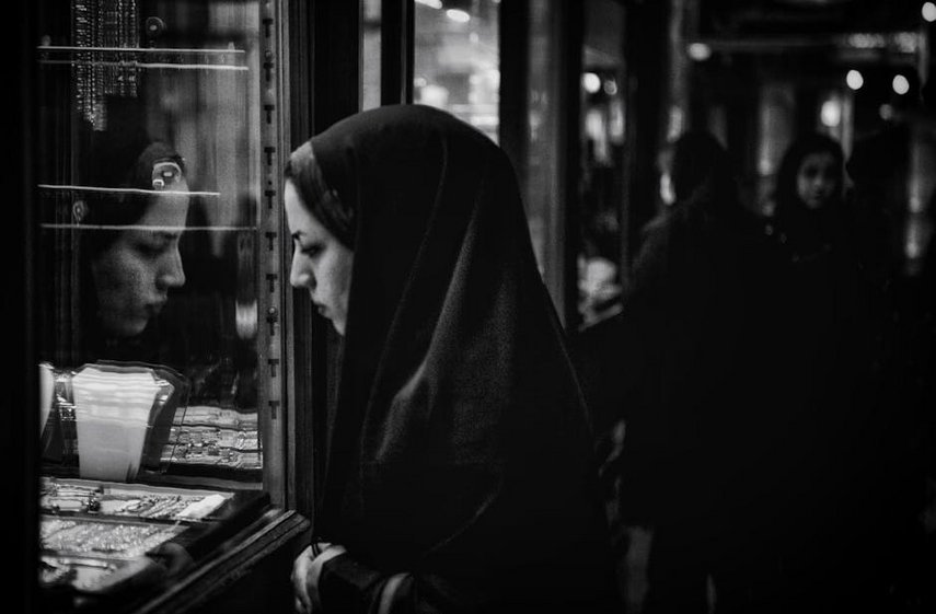 Night Shopping in Middle Eastern Bazaars