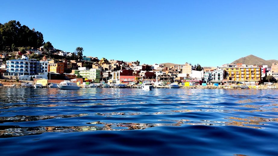 Bolivia Copacabana Lake Titicaca