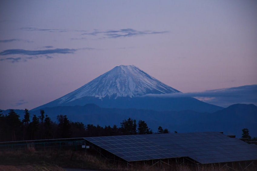 Japan Mount Fuji Climbing Season