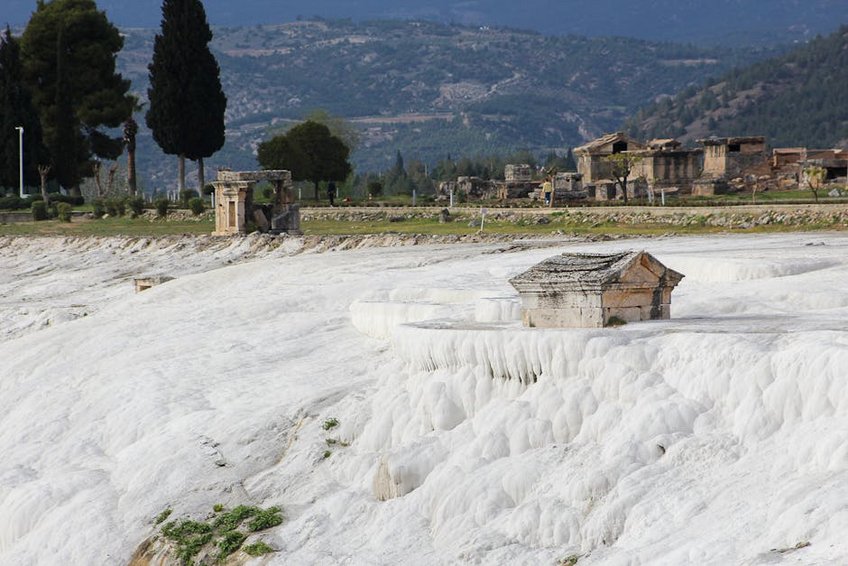 Pamukkale travertines entrance fee and visitor information
