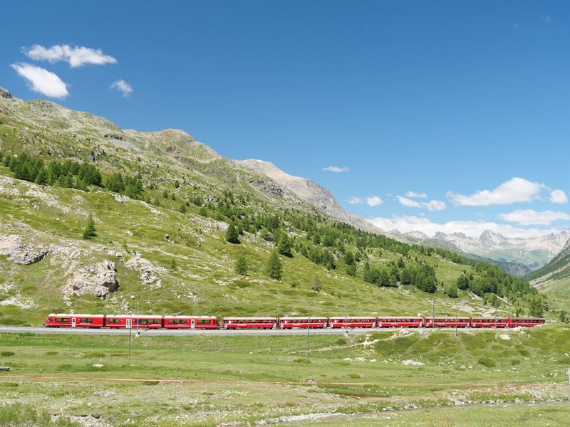 Swiss Alps Train Routes