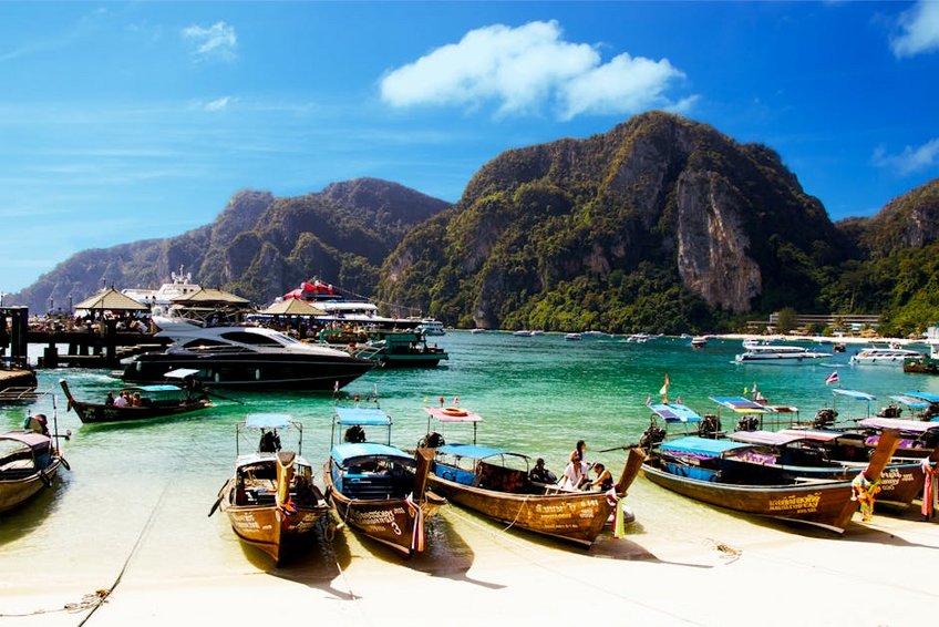 Thailand Beach vs Mountain Destinations