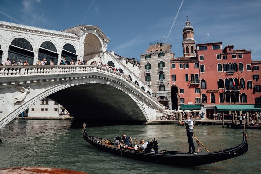Venice Gondola Tours February
