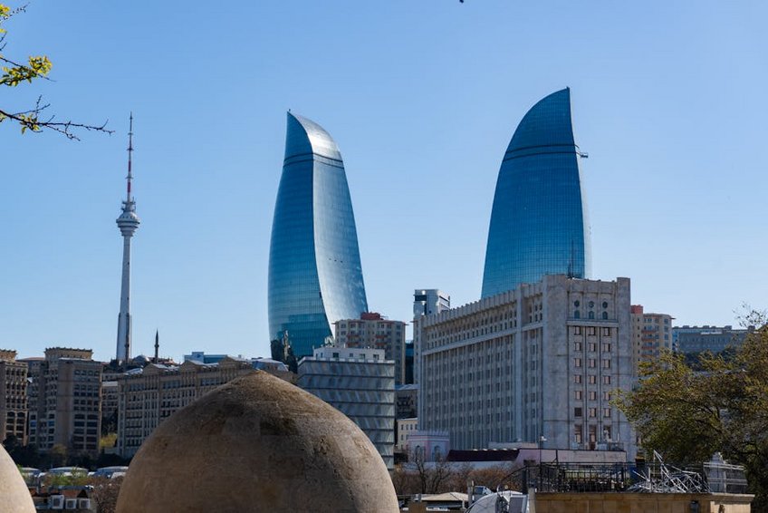 Baku Travel Guide