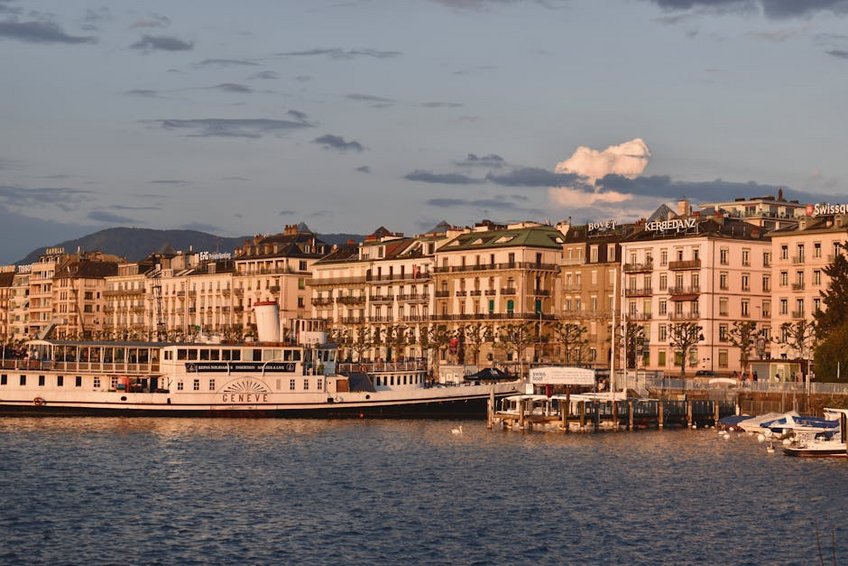 Geneva Travel Guide