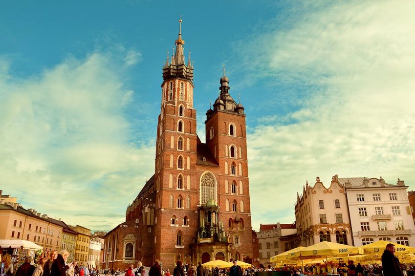 Krakow Travel Guide