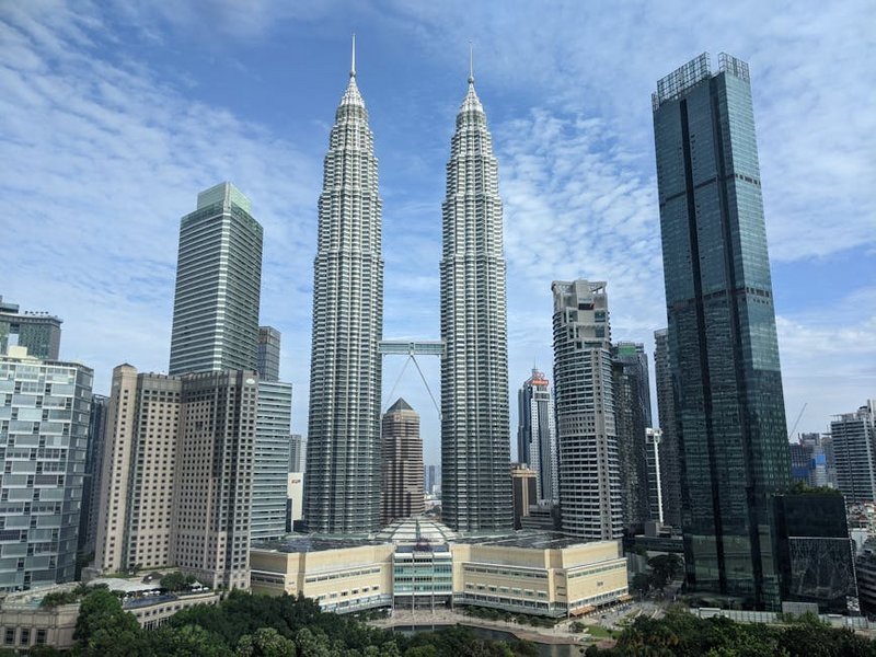 Kuala Lumpur Travel Guide