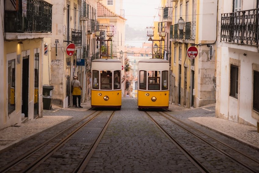 Lisbon Travel Guide