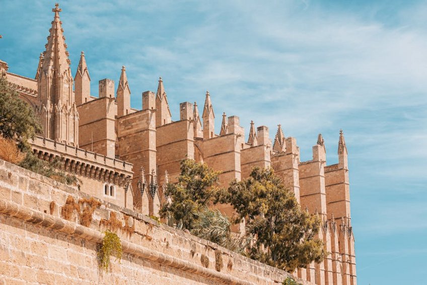 Mallorca Travel Guide