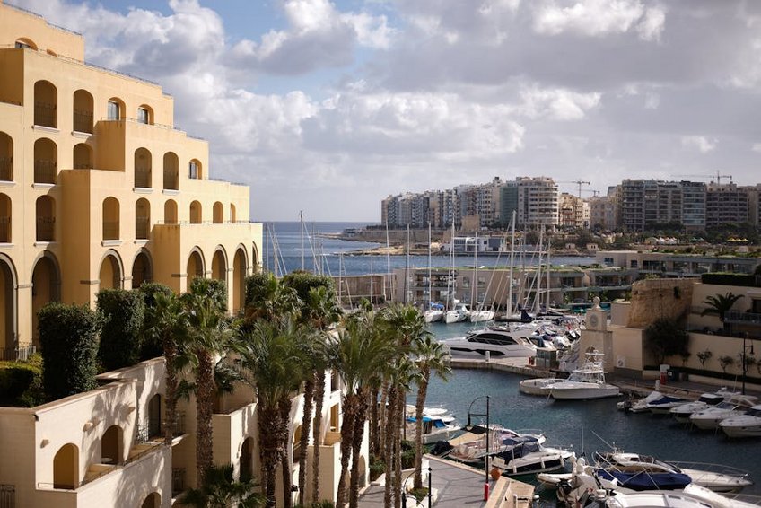 Malta Travel Guide