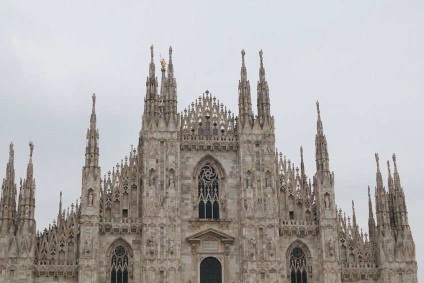 Milan Travel Guide