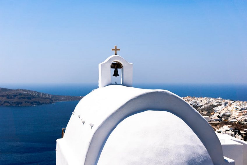 Santorini Travel Guide
