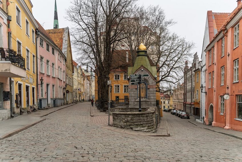 Tallinn Travel Guide