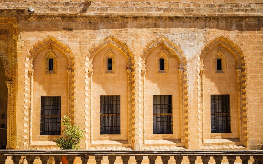 Midyat Travel Guide